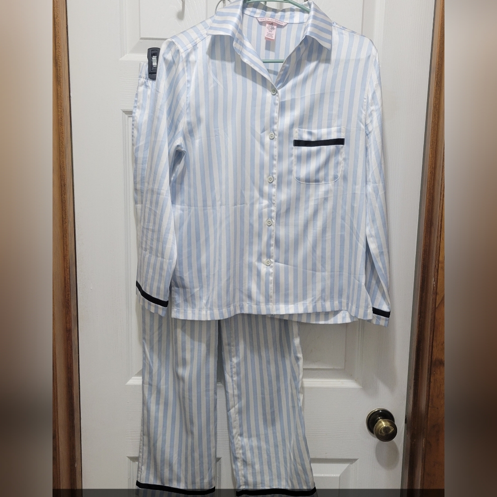 Victorias Secret Silky Pj Set